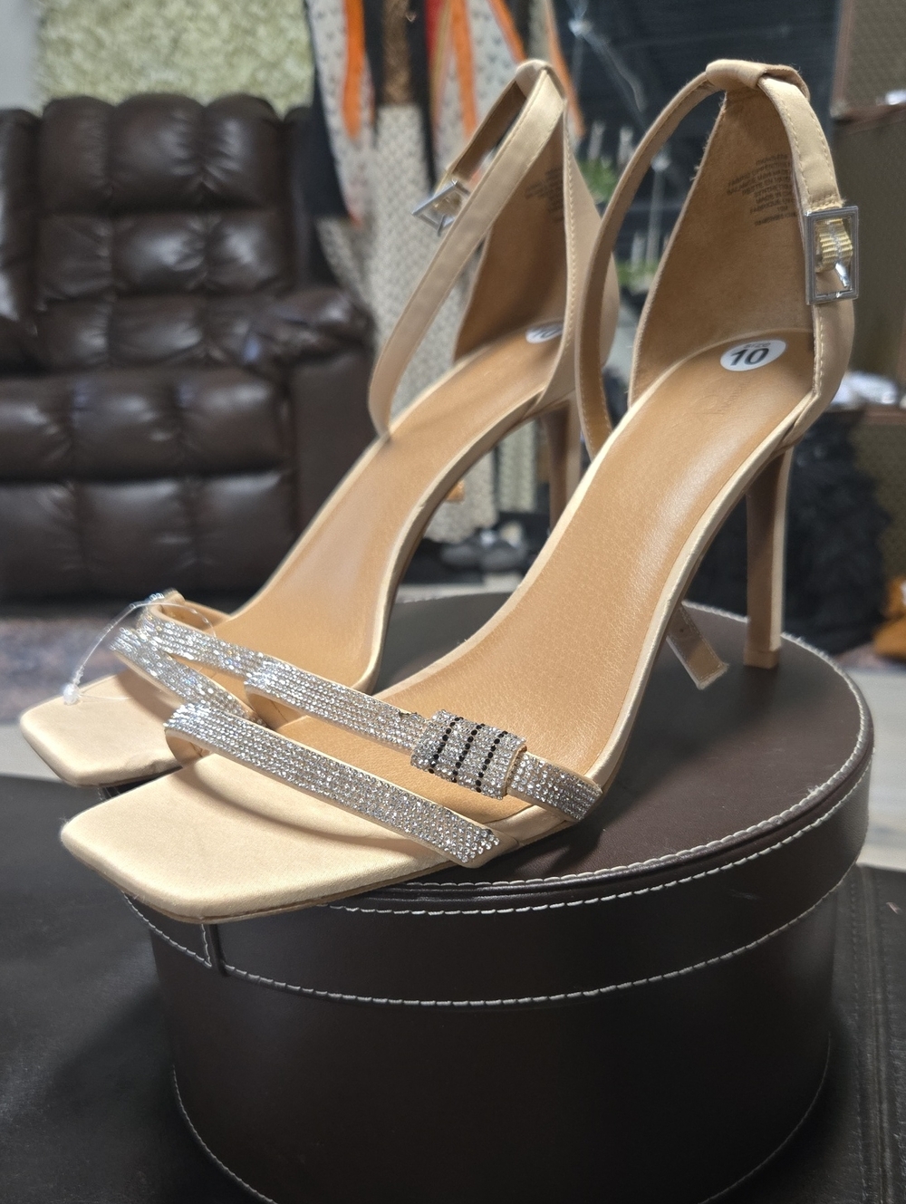 Nordstrom Rack Satiny Gold Ankle Strap Heels.  Sz 10.  New